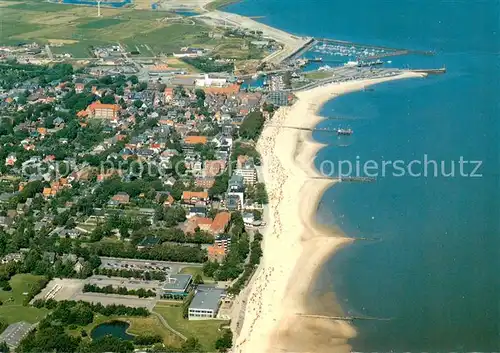 AK / Ansichtskarte Wyk_Foehr Nordseeheilbad Fliegeraufnahme Foehr