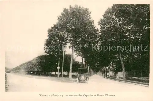 AK / Ansichtskarte Vernon_Eure Avenue des Capucins et Route d Evreux Vernon Eure