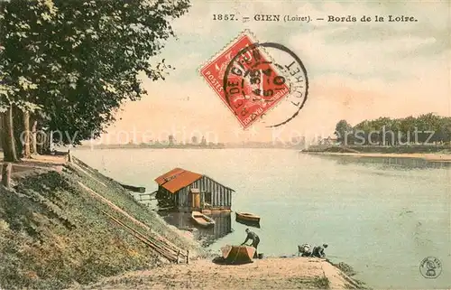 AK / Ansichtskarte Gien Bords de la Loire Gien