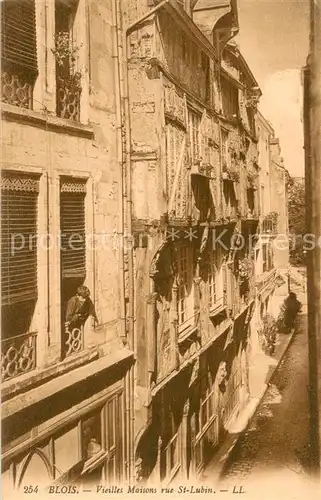 AK / Ansichtskarte Blois_Loir_et_Cher Vieilles Maisons rue St Lubin Blois_Loir_et_Cher