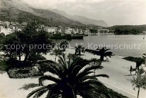AK / Ansichtskarte Makarska_Dalmatien Uferstrasse Hafen Makarska Dalmatien