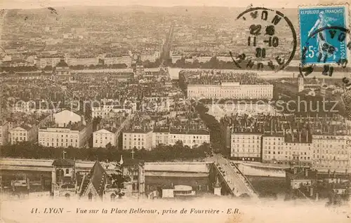 AK / Ansichtskarte Lyon_France Vue sur la Place Bellecour prise de Fourviere Lyon France