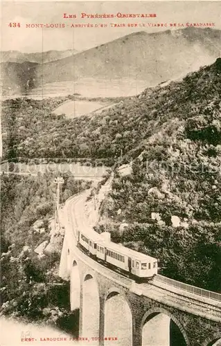 AK / Ansichtskarte Mont Louis sur Tet Arrivee dun Train sur le Viaduc de la Cabanasse 