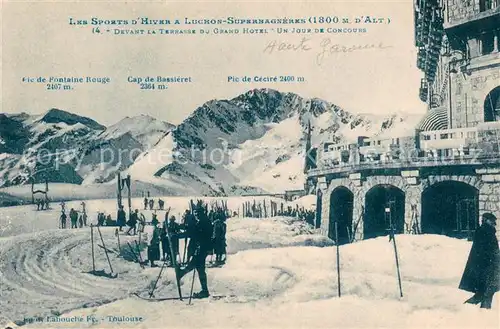 AK / Ansichtskarte Luchon_Superbagneres Devant la terrasse du Grand Hotel Jour de Concours Sports d hiver 