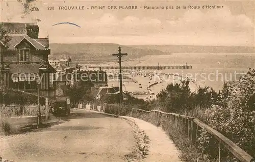 AK / Ansichtskarte Trouville sur Mer Panorama pris de la Route d Honfleur Reine des Plages Trouville sur Mer