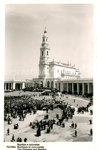 AK / Ansichtskarte Fatima Basilica e colunatas Fatima