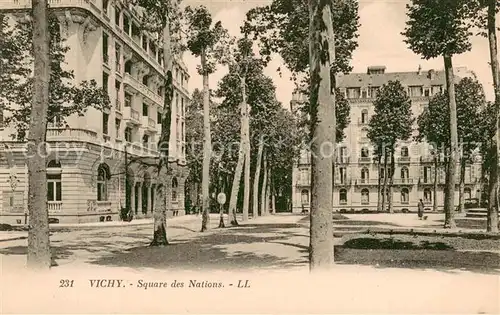 AK / Ansichtskarte Vichy_Allier Square des Nations Vichy Allier