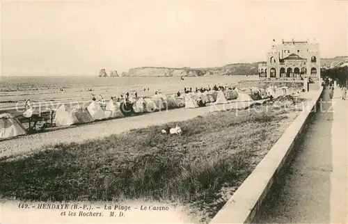 AK / Ansichtskarte Hendaye_Pyrenees_Atlantiques La Plage Le Casino et les Rochers Hendaye_Pyrenees