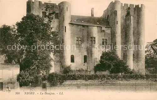 AK / Ansichtskarte Niort Le Donjon Niort