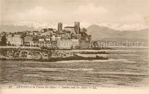 AK / Ansichtskarte Antibes_Alpes_Maritimes et la Chaine des Alpes Antibes_Alpes_Maritimes