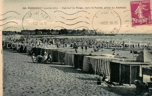 AK / Ansichtskarte Pornichet Vue sur la Plage vers la Pointe prise du Remblai Pornichet