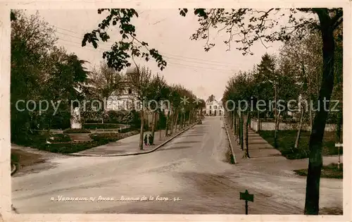 AK / Ansichtskarte Verneuil sur Avre Avenue de la Gare Verneuil sur Avre