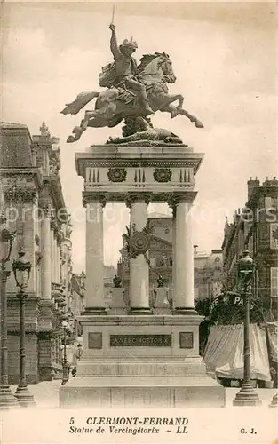 AK / Ansichtskarte Clermont Ferrand Statue de Vercingetorix Clermont Ferrand