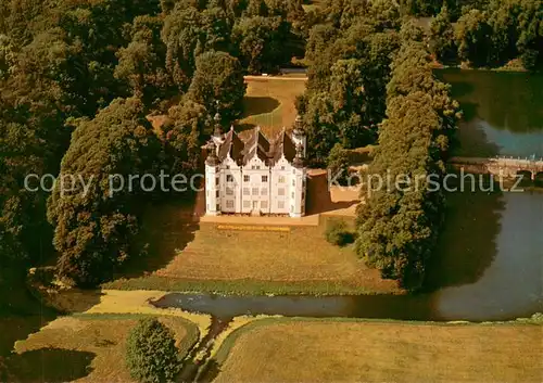 AK / Ansichtskarte Ahrensburg Fliegeraufnahme Schloss Ahrensburg