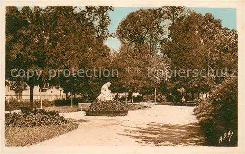 AK / Ansichtskarte Orange_Vaucluse Parc Gasparin Statue de Samson Orange Vaucluse