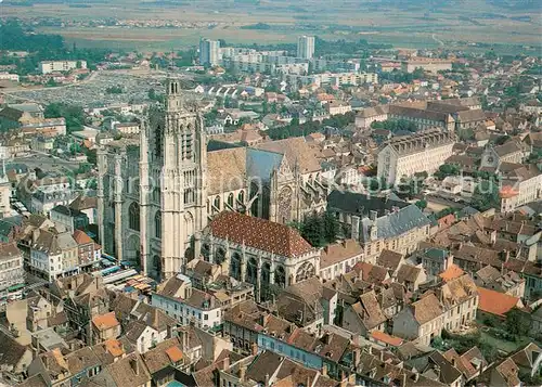 AK / Ansichtskarte Sens_Yonne Cathedrale Vue aerienne Sens_Yonne