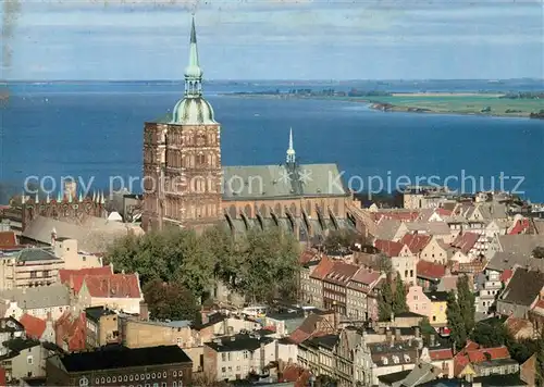 AK / Ansichtskarte Stralsund_Mecklenburg_Vorpommern Panorama mit St Nikolai Kirche Stralsund_Mecklenburg