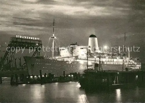 AK / Ansichtskarte Schiffe_Ships_Navires Passagierschiff Arcadia Hafen Hamburg Stolckenwerft  