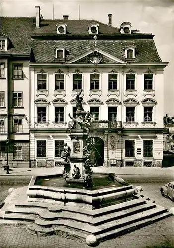 AK / Ansichtskarte Augsburg Palais Schaezler und Herkulesbrunnen Augsburg