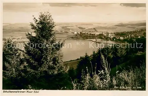 AK / Ansichtskarte Schalkenmehren Panorama Schalkenmehrener Maar Eifel Schalkenmehren