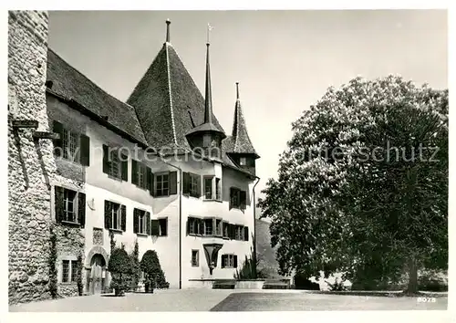 AK / Ansichtskarte Spiez_Thunersee_BE Schloss Turm Palas und Nordfluegel Spiez_Thunersee_BE