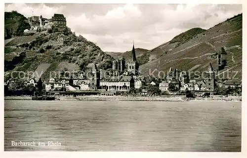 AK / Ansichtskarte Bacharach_Rhein Blick ueber den Rhein zur Stadt Bacharach Rhein