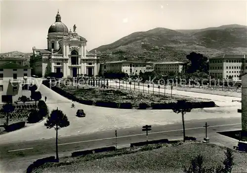 AK / Ansichtskarte Assisi_Umbria Basilica di S Maria degli Angeli Assisi Umbria