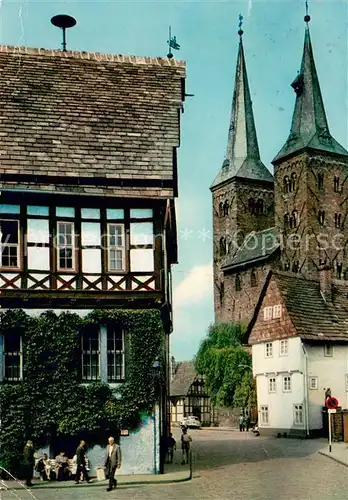 AK / Ansichtskarte Hoexter_Weser Rathaus und Kiliankirche Hoexter Weser