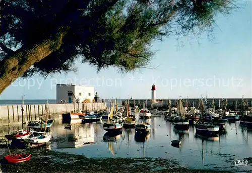 AK / Ansichtskarte Ile_d_Oleron Le Port de la Cotiniere Ile_d_Oleron