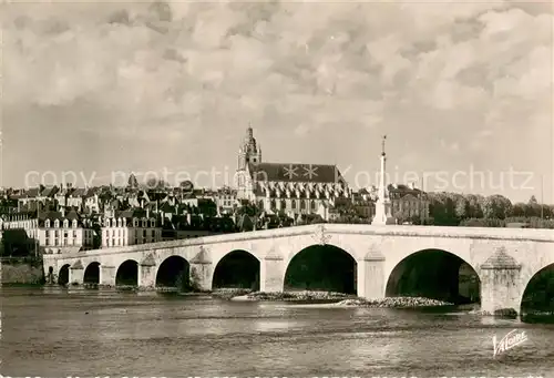 AK / Ansichtskarte Blois_Loir_et_Cher Le pont sur la Loire et le cathedrale Saint Louis Blois_Loir_et_Cher