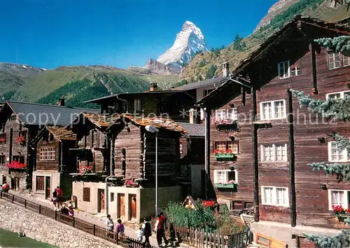 AK / Ansichtskarte Zermatt_VS Oberdorf mit Matterhorn Zermatt_VS