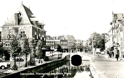 AK / Ansichtskarte Leeuwarden Nieuwestad met Oude Waag Leeuwarden