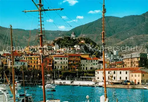 AK / Ansichtskarte Sanremo Scorcio panoramico dal porto Sanremo