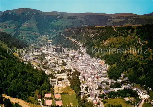 AK / Ansichtskarte Le_Mont Dore_Puy_de_Dome Vue generale aerienne Le_Mont Dore_Puy_de_Dome