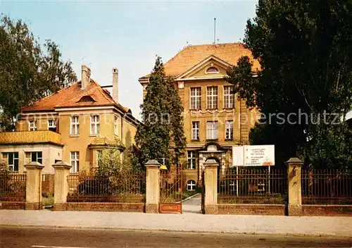 AK / Ansichtskarte Pleszew Liceum Ogolnoksztalcace im Stanislawa Staszica 