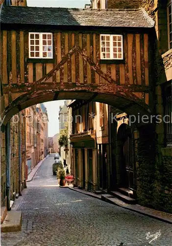 AK / Ansichtskarte Saint Malo_Ille et Vilaine_Bretagne Rue des Vieux Remparts Passage de lAncien Couvent des Recollets Saint Malo_Ille et Vilaine