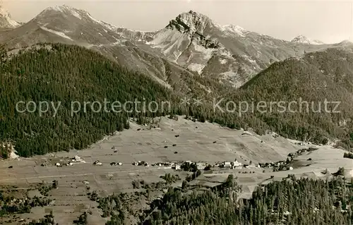 AK / Ansichtskarte Wiesen_Albula Fliegeraufnahme mit Valbellahorn 