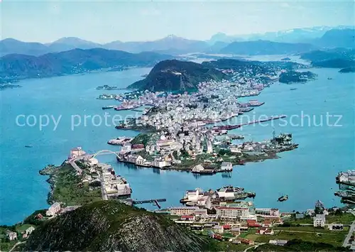 AK / Ansichtskarte Alesund Fliegeraufnahme Alesund