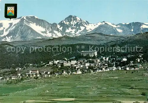 AK / Ansichtskarte Font Romeu Odeillo Via Station dete et dhiver au fond la chaine de Cartitte Font Romeu Odeillo Via