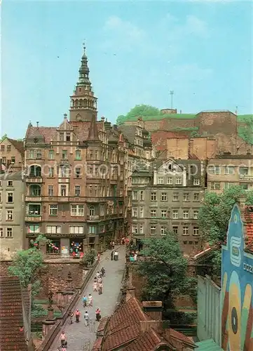 AK / Ansichtskarte Klodzko Fragment mitast na pierwszym planie gotycki most kamienny w glebi widoczne wieza ratuszowa i twierdza Klodzko