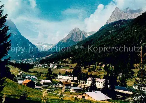 AK / Ansichtskarte Vallorcine_Haute_Savoie Quartier de la Gare au fond les Aiguilles Rouges Mont Oreb et Mont Buet Alpes Vallorcine_Haute_Savoie