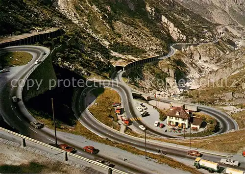 AK / Ansichtskarte Goeschenen Schoellenenstrasse zwischen Goeschenen und Andermatt Serpentinen Goeschenen