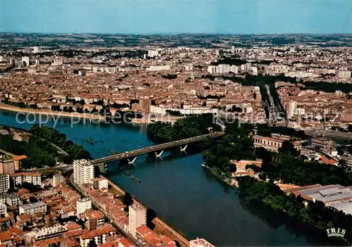 AK / Ansichtskarte Toulouse_Haute Garonne Les bords de la Garonne Pont Saint Michel vus du ciel Toulouse Haute Garonne