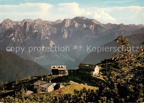 AK / Ansichtskarte Feuerkogel Fliegeraufnahme mit Naturfreunde Haus und Totes Gebirge Feuerkogel