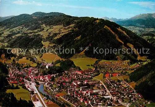 AK / Ansichtskarte Murau_Steiermark Fliegeraufnahme mit Niedere Tauern Murau_Steiermark
