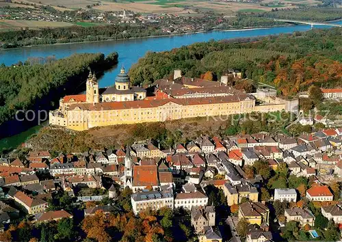 AK / Ansichtskarte Melk_Donau Stift Melk Fliegeraufnahme Melk_Donau