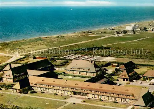 AK / Ansichtskarte Westerland_Sylt Nordseeheilbad Nordseeklinik Fliegeraufnahme Westerland_Sylt