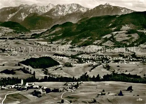 AK / Ansichtskarte Nesselwang und Maria Rain Allgaeuer und Tiroler Alpen Fliegeraufnahme Nesselwang