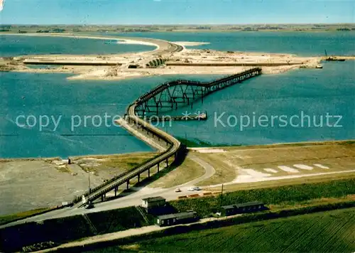 AK / Ansichtskarte Vollerwiek Eiderabdaemmung zwischen Hundeknoell Dithmarschen und Vollerwiek Eiderstedt Fliegeraufnahme Vollerwiek