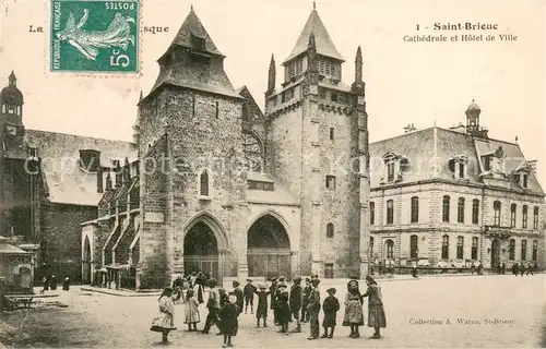 AK / Ansichtskarte Saint Brieuc_Cotes d_Armor Cathedrale Hotel de Ville Saint Brieuc_Cotes d